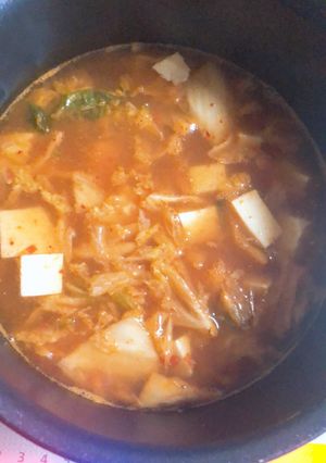 簡単♪ちょい辛！キムチスープ-レシピのメイン写真