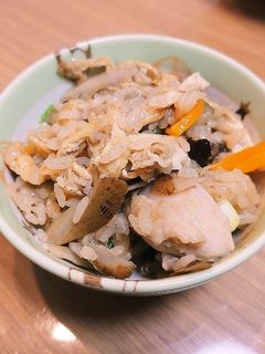 鶏肉とゴボウの炊き込みご飯-レシピのメイン写真