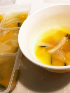 保育園メニュー☆南瓜と玉ねぎの味噌汁-レシピのメイン写真