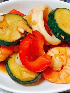 イカとエビの夏野菜ガーリック炒め-レシピのメイン写真