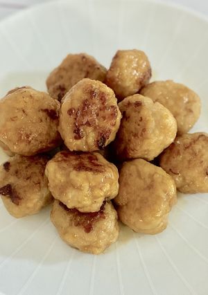 ふわふわやわらかい鶏肉団子の照り焼き-レシピのメイン写真