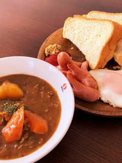 朝食にカレーリメイク☆カレーつけパン-レシピのメイン写真