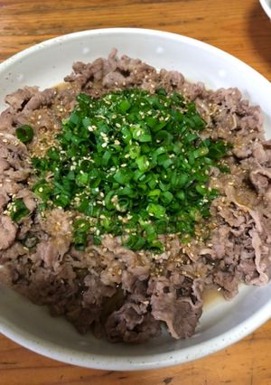 ネギたっぷりスタミナごまダレの焼肉！-レシピのメイン写真