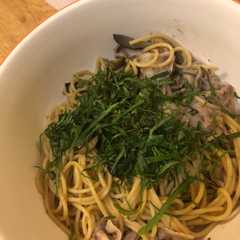 รูปของ 豚バラとナスの柚子胡椒パスタ