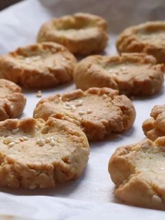 【中華デザート】一瞬溶けるゴマクッキー-レシピのメイン写真