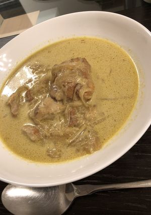 ルクルーゼでチキンカレークリームスープ煮-レシピのメイン写真