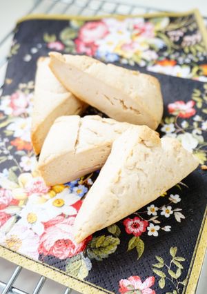 甘さ控えめ サクッと【こし餡スコーン】-レシピのメイン写真