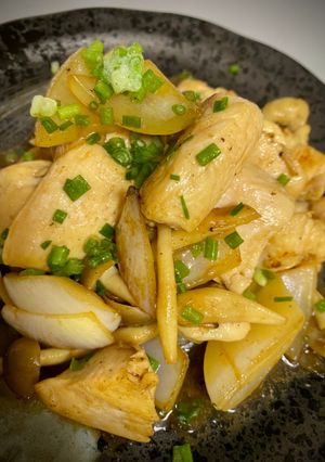 塩麹チキンとシメジのポン酢炒め-レシピのメイン写真