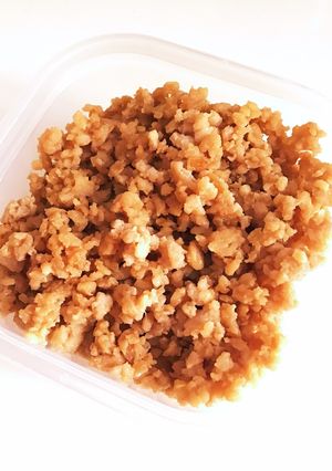 なんの変哲もない作り置き鶏そぼろ-レシピのメイン写真