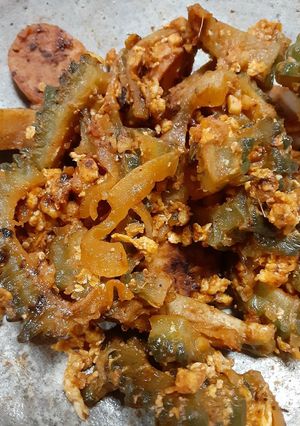 ゴーヤと魚肉ソーセージのケチャップ炒め-レシピのメイン写真
