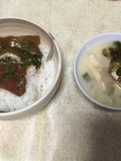 ブリのアカモク漬け丼-レシピのメイン写真