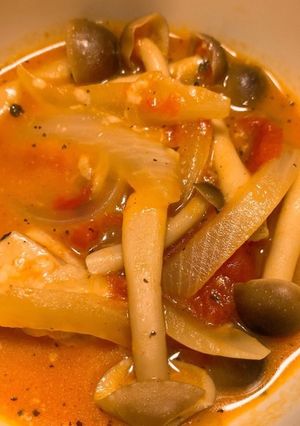 シロさんの鶏もも肉のトマト煮込み-レシピのメイン写真
