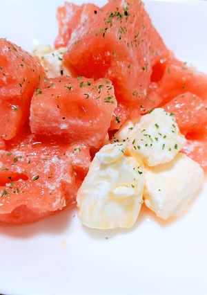 スイカとクリームチーズのイタリアンサラダ-レシピのメイン写真