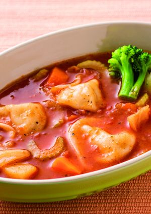 水餃子入り！野菜たっぷり満腹トマトスープ-レシピのメイン写真
