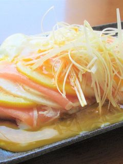 半熟卵がとろ~り♪生ハムと長いものポン酢-レシピのメイン写真