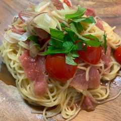 รูปของ 生ハムとミニトマトの冷製パスタ
