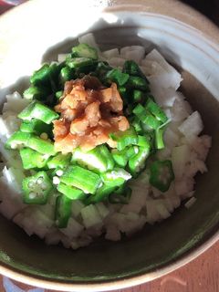 オクラと山芋と梅の和風和え-レシピのメイン写真