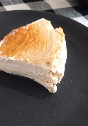 いちご香るバスクチーズケーキ-レシピのメイン写真