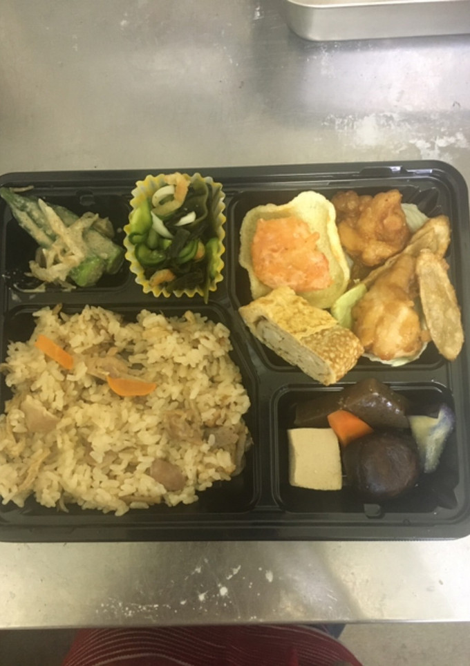 幕の内弁当用炊き込みご飯8合-レシピのメイン写真