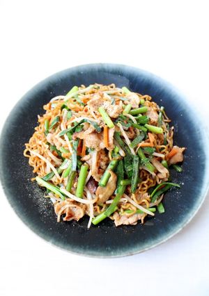 モチシャキ【豚と五目野菜の焼きそば】-レシピのメイン写真