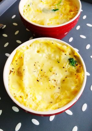 レンジで作る冷凍餃子と野菜のココット-レシピのメイン写真