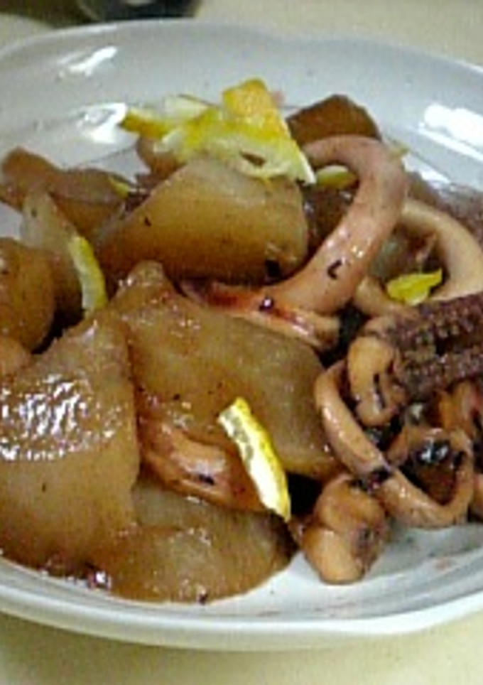 圧力鍋でぱぱっと！大根とイカの煮物♪-レシピのメイン写真