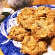 サクッ!胡桃とレーズンのフレーククッキー