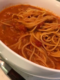 ツナのシンプルトマトクリームパスタ-レシピのメイン写真