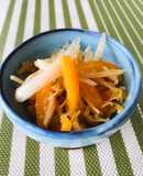 酢漬けらっきょうのさっぱりサラダ