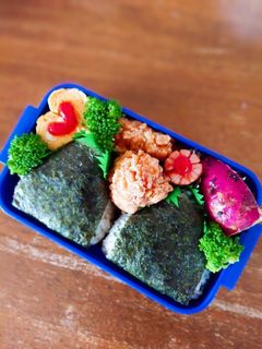 もち麦おにぎり弁当♪-レシピのメイン写真