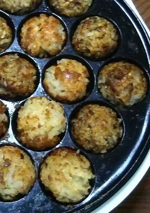 たこ焼き器で炊き込みご飯のライスボール-レシピのメイン写真