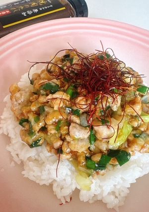 焼肉の生だれで 包まない餃子の具丼-レシピのメイン写真