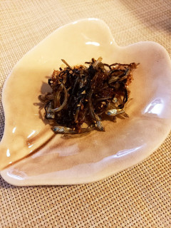 簡単!食べるにぼしおいしい~!-レシピのメイン写真