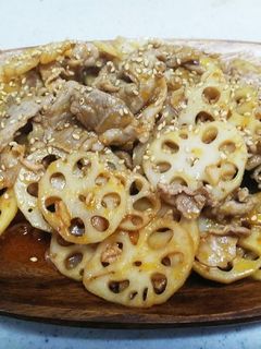 簡単!豚肉と蓮根の照り焼き炒め!-レシピのメイン写真