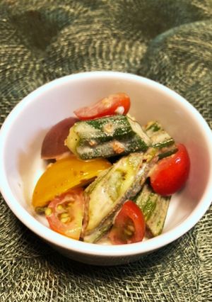 オクラとトマトのごまドレ和え-レシピのメイン写真