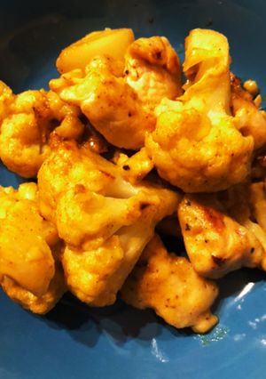 鶏胸肉とカリフラワーのカレーマヨ炒め-レシピのメイン写真
