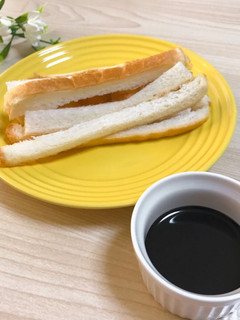 ごまペーストでパンの耳を美味しく★-レシピのメイン写真