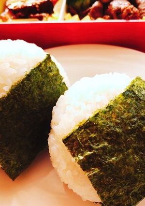 夏に！塩おにぎり-レシピのメイン写真