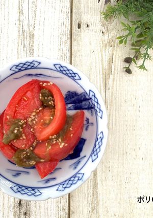 ポリ袋で1分　トマトととろろ昆布のマリネ-レシピのメイン写真