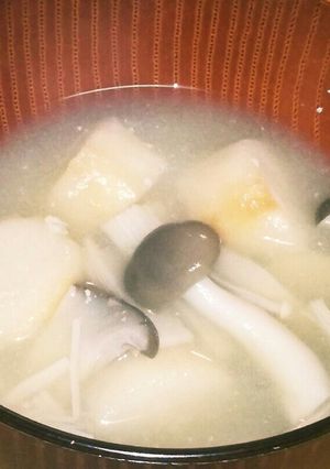 簡単！風味豊か！茸と焼き麩の味噌汁-レシピのメイン写真