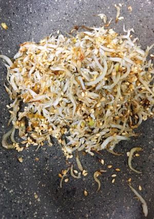 しらすの無添加ふりかけ　ごま、鰹節-レシピのメイン写真