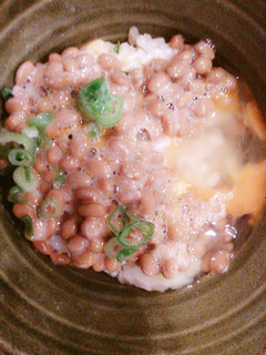 かわいい?! クマの納豆卵かけご飯-レシピのメイン写真