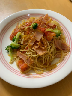 簡単トマトパスタ-レシピのメイン写真