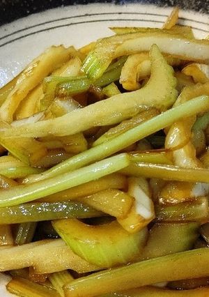 セロリのきんぴら♪-レシピのメイン写真