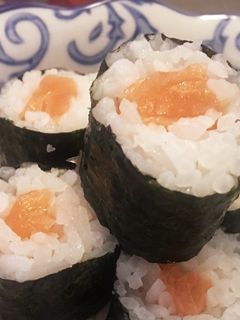 簡単☆サーモン細巻き-レシピのメイン写真