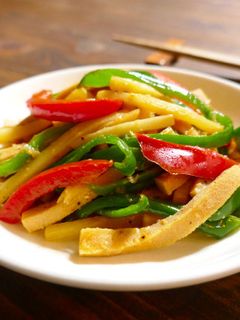 高野豆腐のチンジャオロース風炒め-レシピのメイン写真