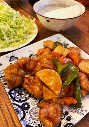 豪快に肉を食べる黒酢鶏-レシピのメイン写真