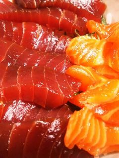 サーモンとマグロの漬け丼-レシピのメイン写真