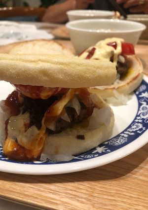 簡単!*モス風ミートソースバーガー-レシピのメイン写真