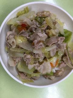 【保育園給食】豚バラのピリ辛丼-レシピのメイン写真
